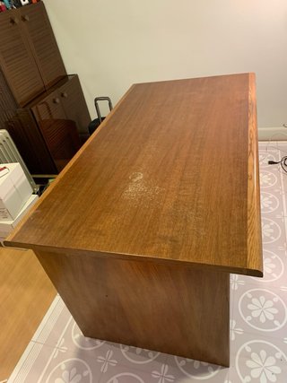 Mesa de madera maciza