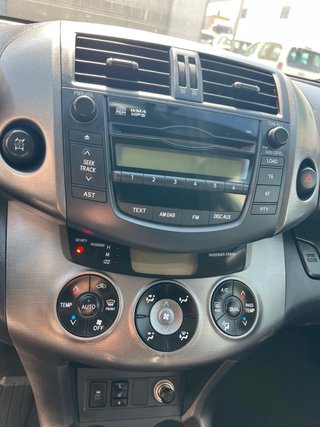 Toyota RAV4 2011 4x4