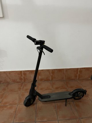 Patinete Eléctrico Xiaomi Negro