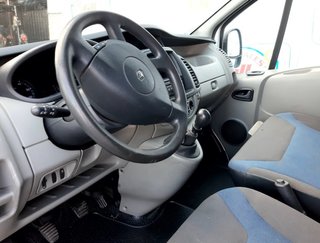 Renault 8200969856 centralita trafic caja 1158483