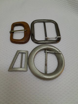 4 Hebillas para Cinturón (Metal y Madera)