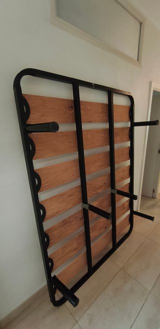 Somier 190x135 cm Metal y Madera (patas incluidas)