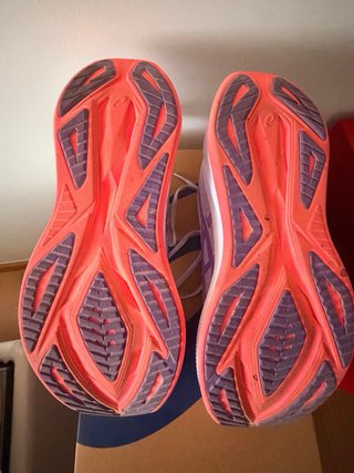 Asics Superblast 2 Tokyo Edición Limitada