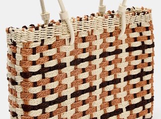 Bolso de Zara tejido verano