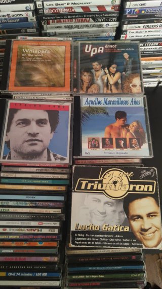 Lote CDs Música Variada 350 discos