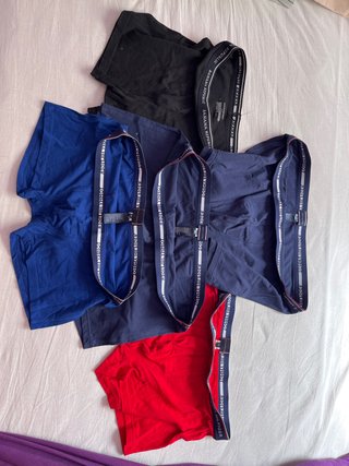 4 Calzoncillos Tommy Hilfiger Talla XXL, XL
