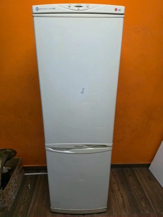Nevera LG No Frost 1.85m