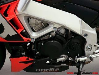 APRILIA TUONO V4 1100 FACTORY