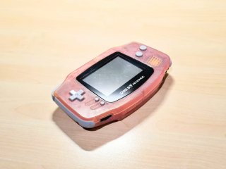 Game Boy Advance AGB-001 rosa transparente