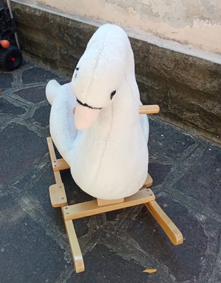 Dondolo cigno bianco