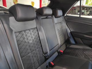 VOLKSWAGEN T-Roc RLine 2.0 TDI DSG