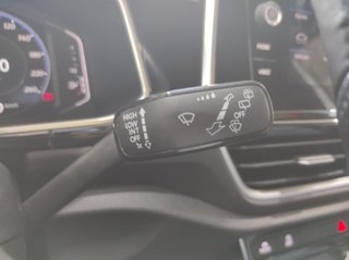VOLKSWAGEN T-Roc RLine 2.0 TDI DSG