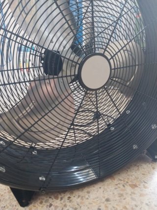 Ventilador Industrial 180W Negro