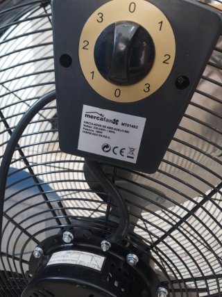 Ventilador Industrial 180W Negro