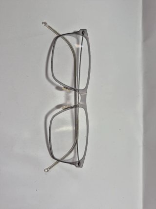 Gafas de ver grises