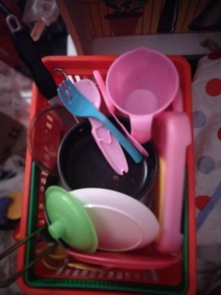 Cocinita de madera infantil y complementos