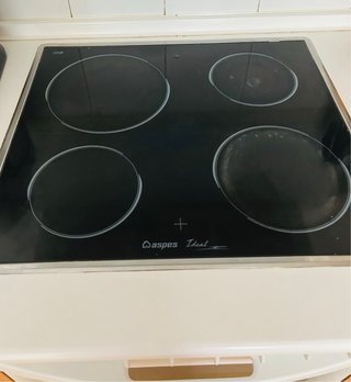 Cocina vitrocerámica y horno Aspes
