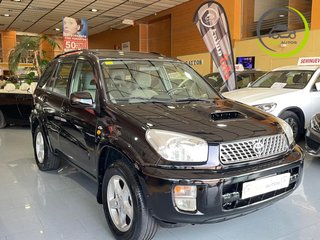 Toyota Rav4 2.0 D4-D Luna 4X4