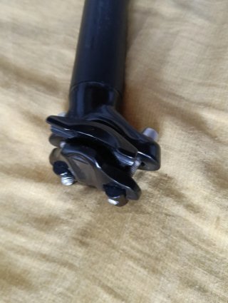 Tija Carbono 31.6mm y Tija Aluminio ICO