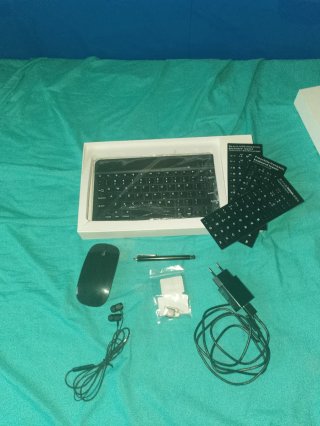 Tablet PC Completo Nero e Grigio