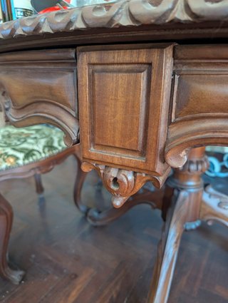 Comedor clásico madera maciza