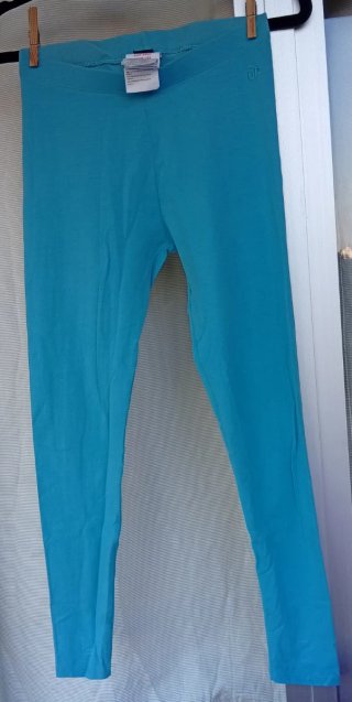 Leggings deportivos turquesa.