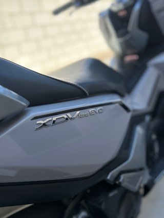 Keeway ADV 125 EVO Maxi Scooter