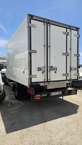 Camión Congelación Iveco 70-150