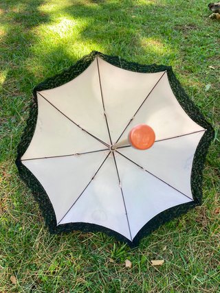 Paraguas vintage 65 cm beige y negro