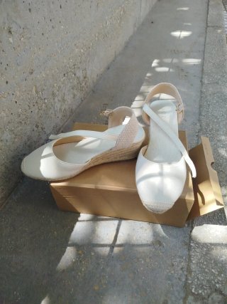 Sandalias cuña blancas talla 37