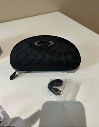 Oakley Kato