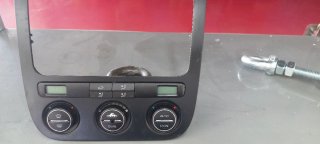 Golf 5 mandos aire acondicionado