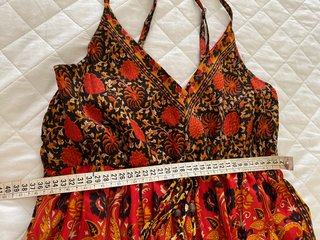 Abito lungo boho chic arancione e nero