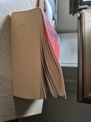 Libros de ciudad medialuna sarah J maas