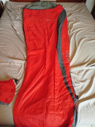 Saco de dormir ALTUS Light 800 S