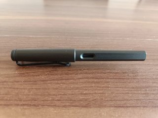 Pluma Lamy con tinta