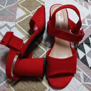 Zapatos Rojos