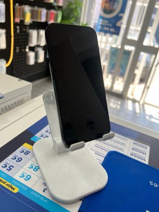 iPhone 13 Negro 128GB 1 año garantía