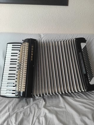 Acordeón Hohner Verdi V 120 Bajos