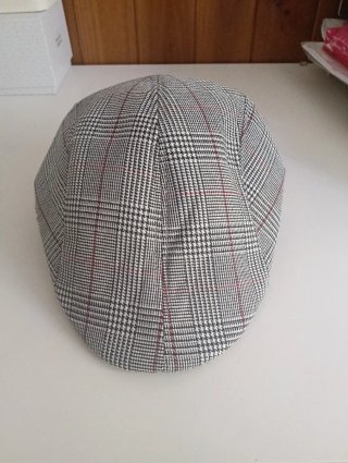 Gorra campera de cuadros gris hombre