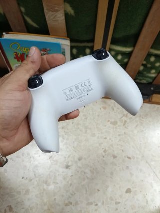 Mando PS5 DualSense (Sony)