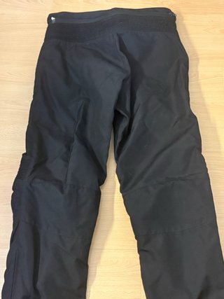 Pantalón moto EXOCET negro rodilleras