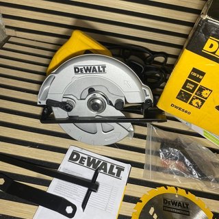 Sierra Circular DeWalt DWE560 1350W