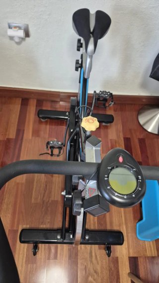 Bicicleta Spinning BH Poco Uso