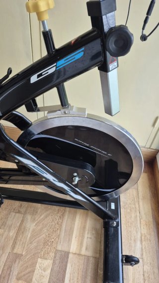 Bicicleta Spinning BH Poco Uso