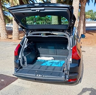 Peugeot 3008 PREMIUM 1.6HDI