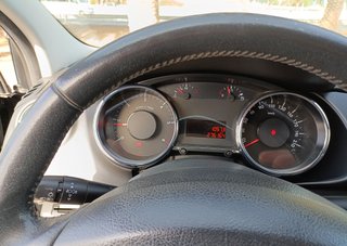 Peugeot 3008 PREMIUM 1.6HDI