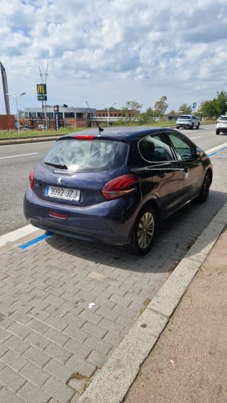 Peugeot 208 2017