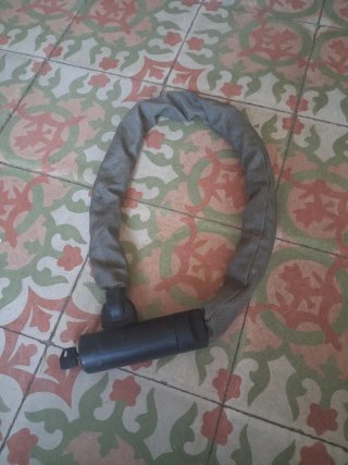 Cadena de seguridad para bicicleta Decathlon