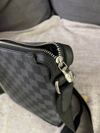 Bandolera Louis Vuitton Negra